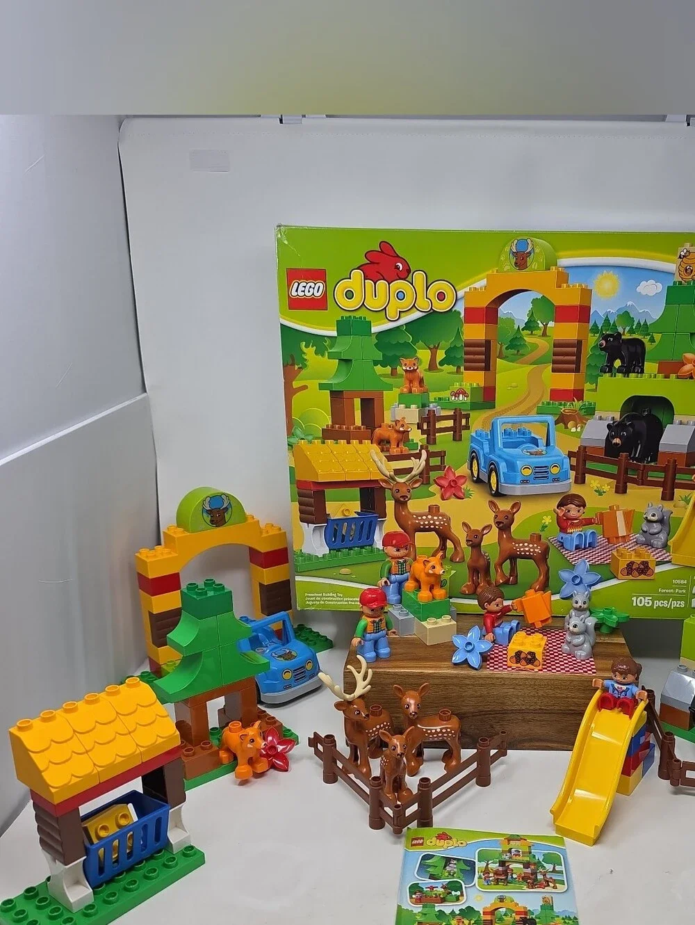 Lego DUPLO Forest Animal Set - Green, Yellow & Blue